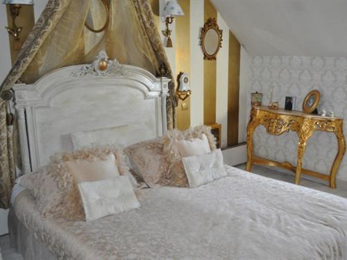 Le Clos Saint Paul Otel Tourny Dış mekan fotoğraf