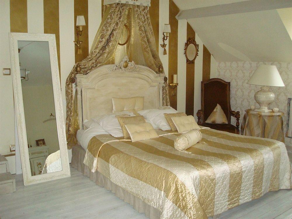 Le Clos Saint Paul Otel Tourny Dış mekan fotoğraf